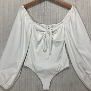 LE LIS Collection White Long Sleeve Square Neck‎ Tie Front Bodysuit Size M